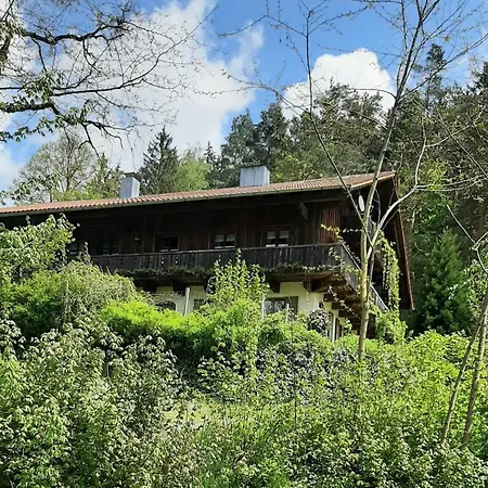 Ferienwohnung In * فيشتاخ